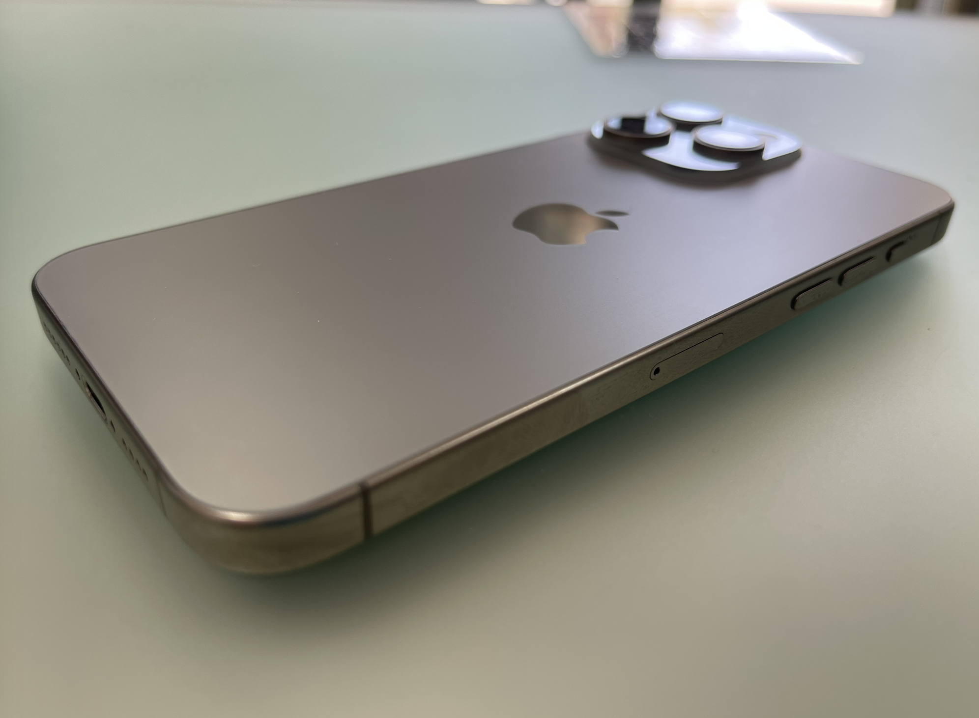 iPhone 15 Pro Max - WIE NEU 3